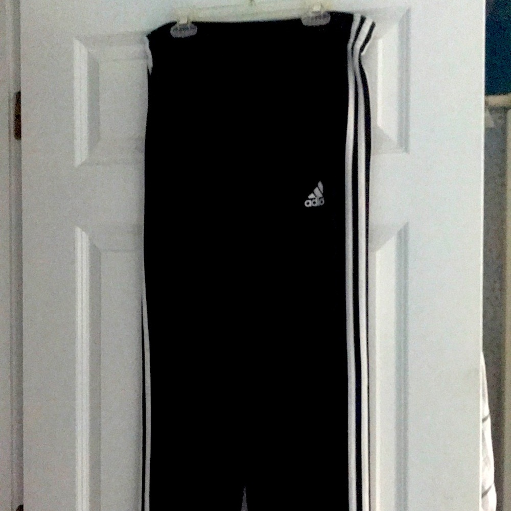 Size medium Adidas workout pants.